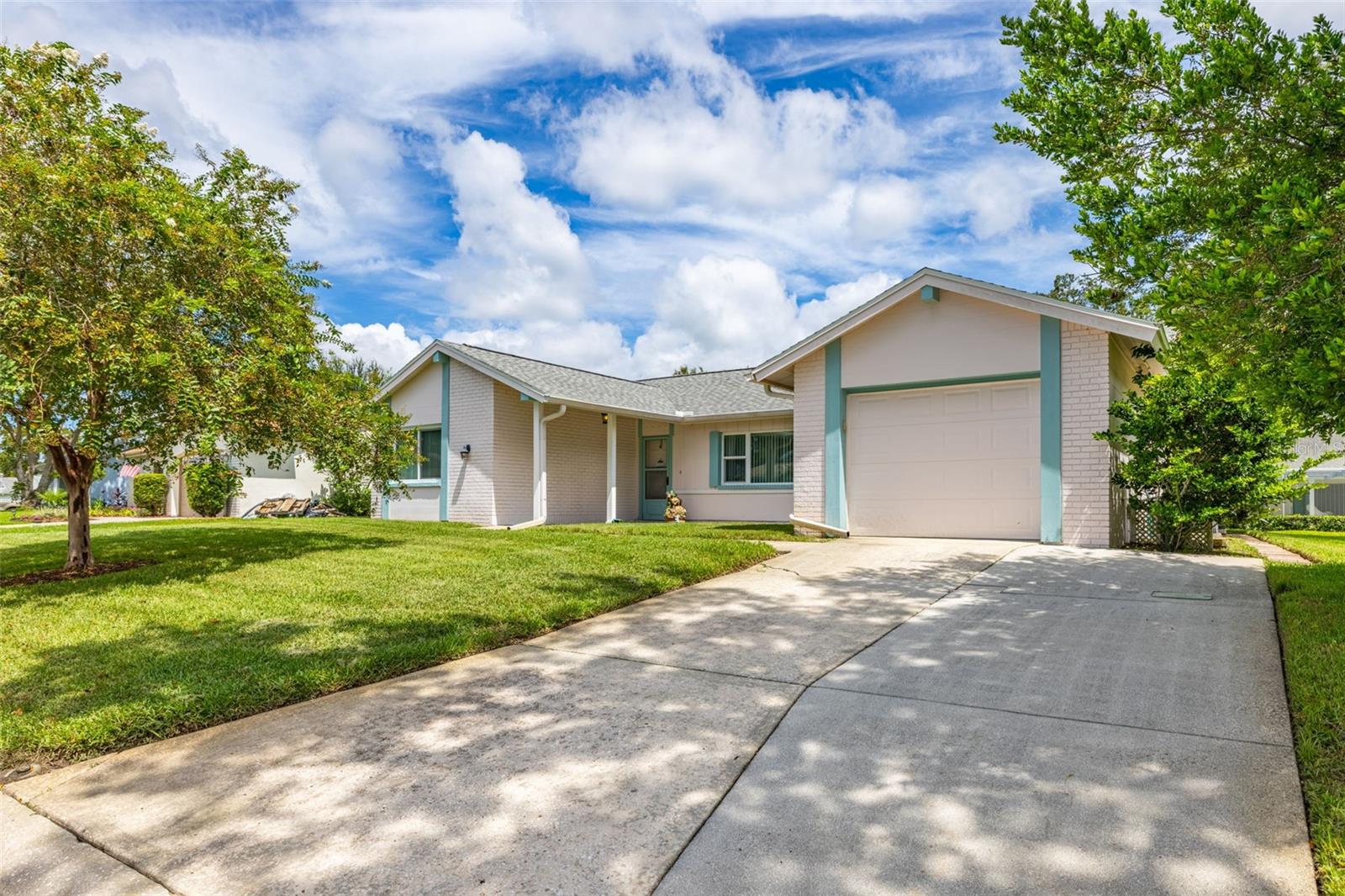 Details for 13004 Serpentine Drive, HUDSON, FL 34667