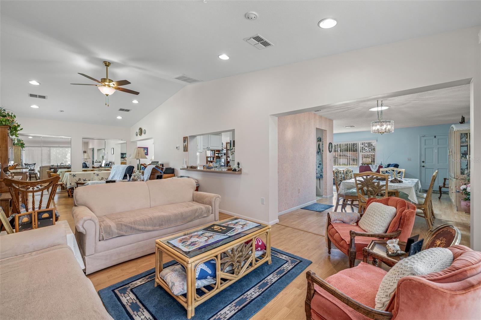 Image 17 of 25 For 13004 Serpentine Drive
