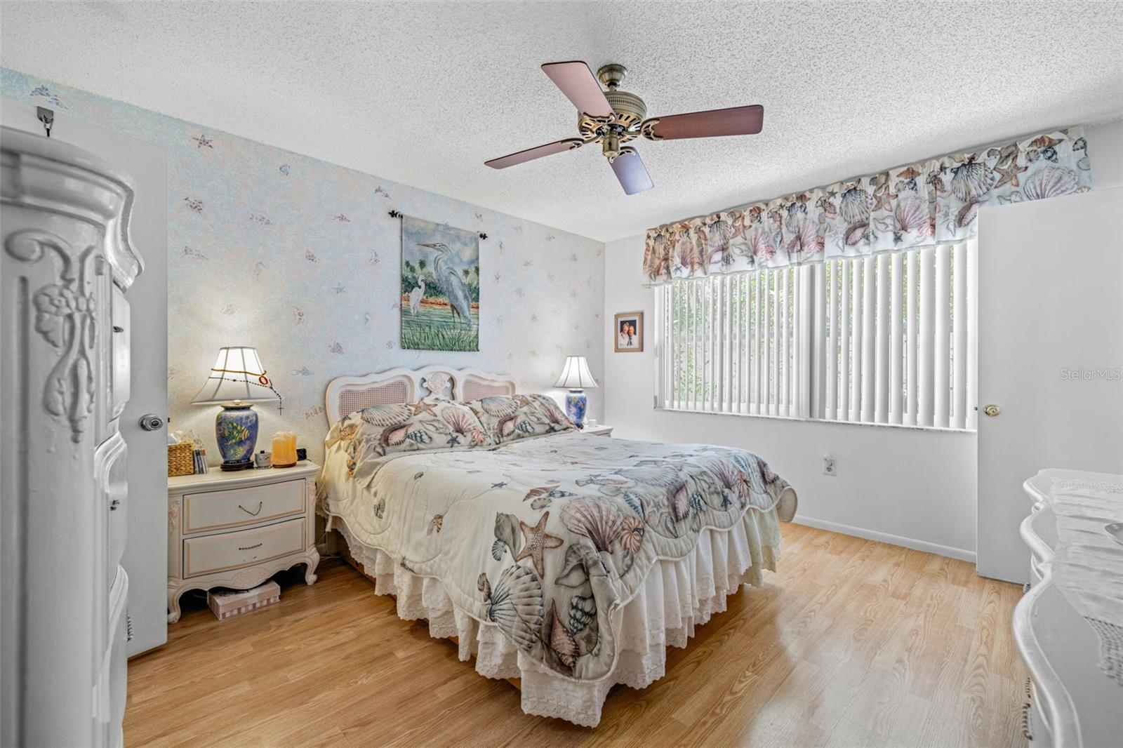 Image 19 of 25 For 13004 Serpentine Drive