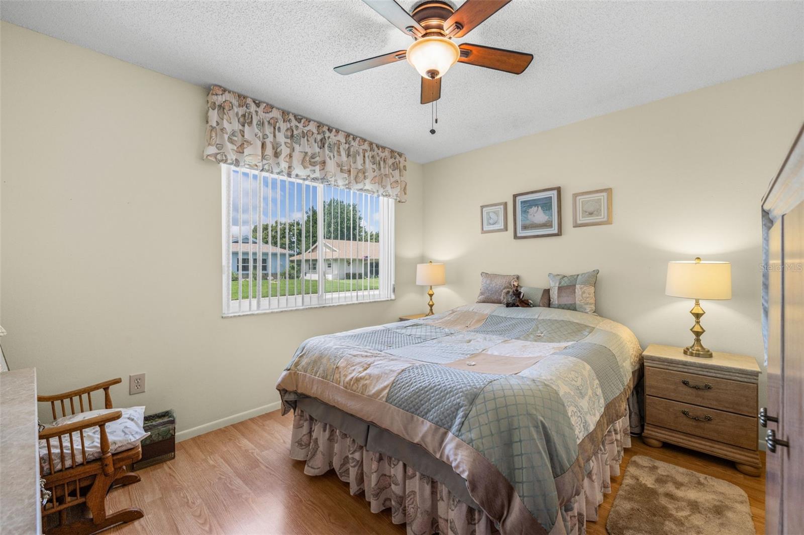 Image 21 of 25 For 13004 Serpentine Drive