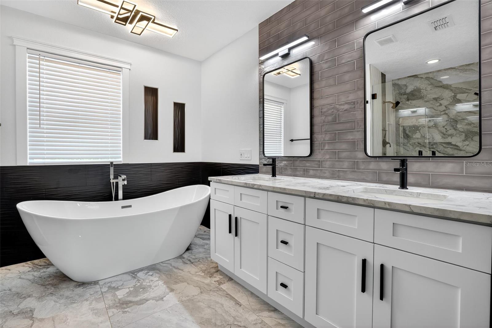 Image 12 of 72 For 1147 Halapa Way