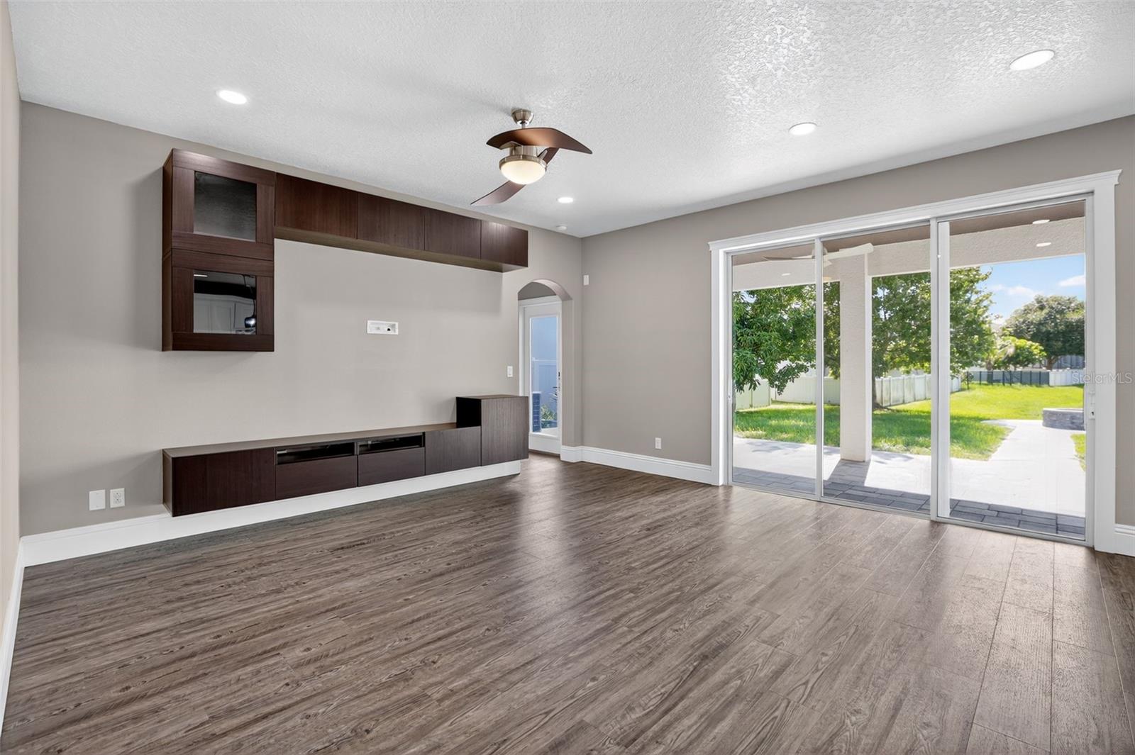 Image 7 of 72 For 1147 Halapa Way