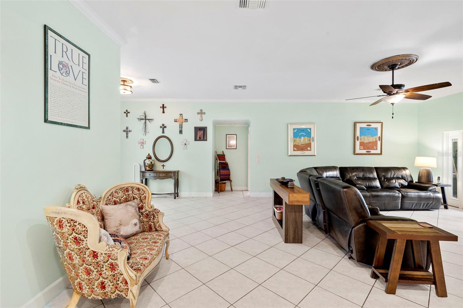 Image 11 of 71 For 11403 Queensway Drive