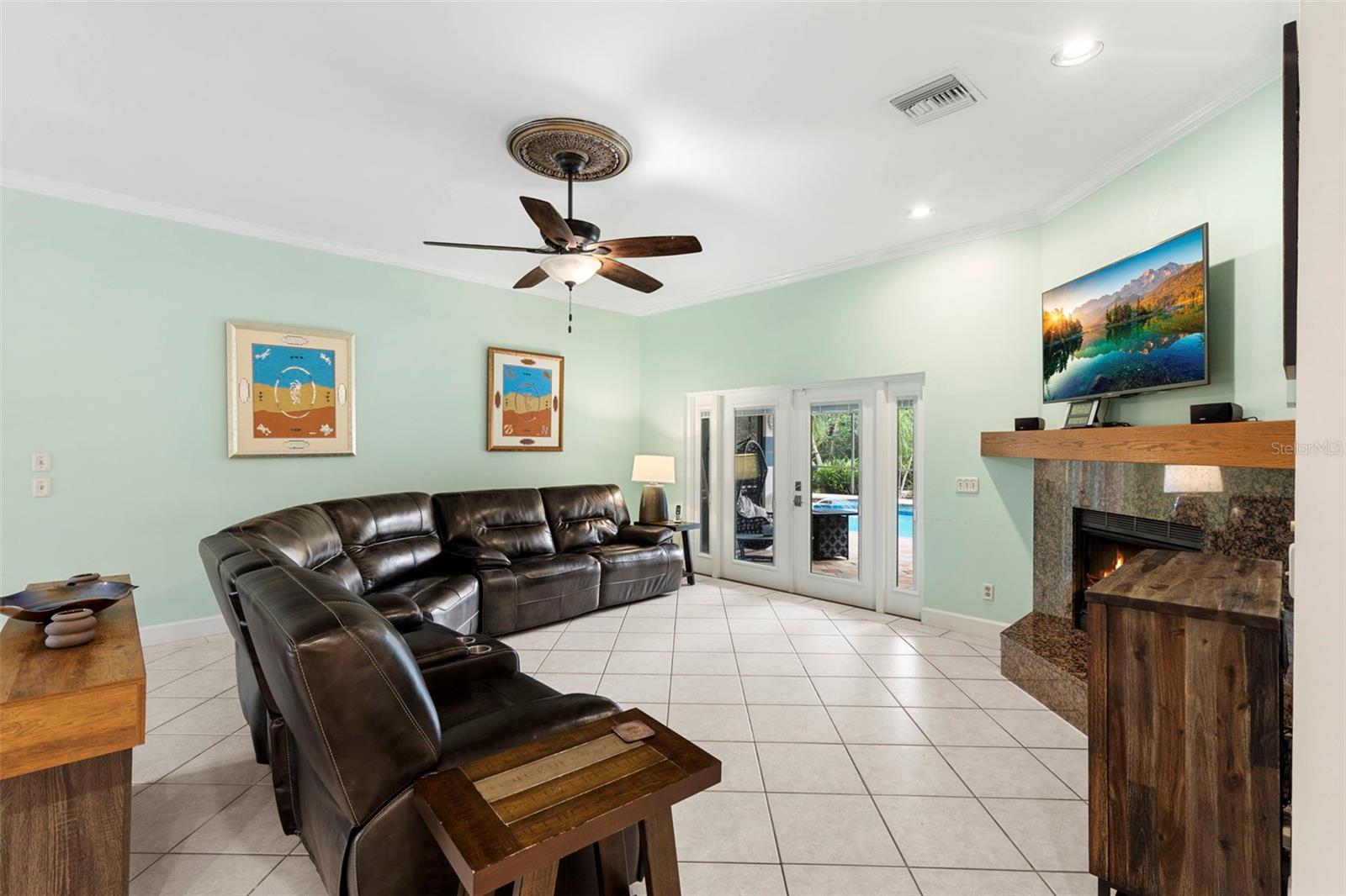 Image 12 of 71 For 11403 Queensway Drive