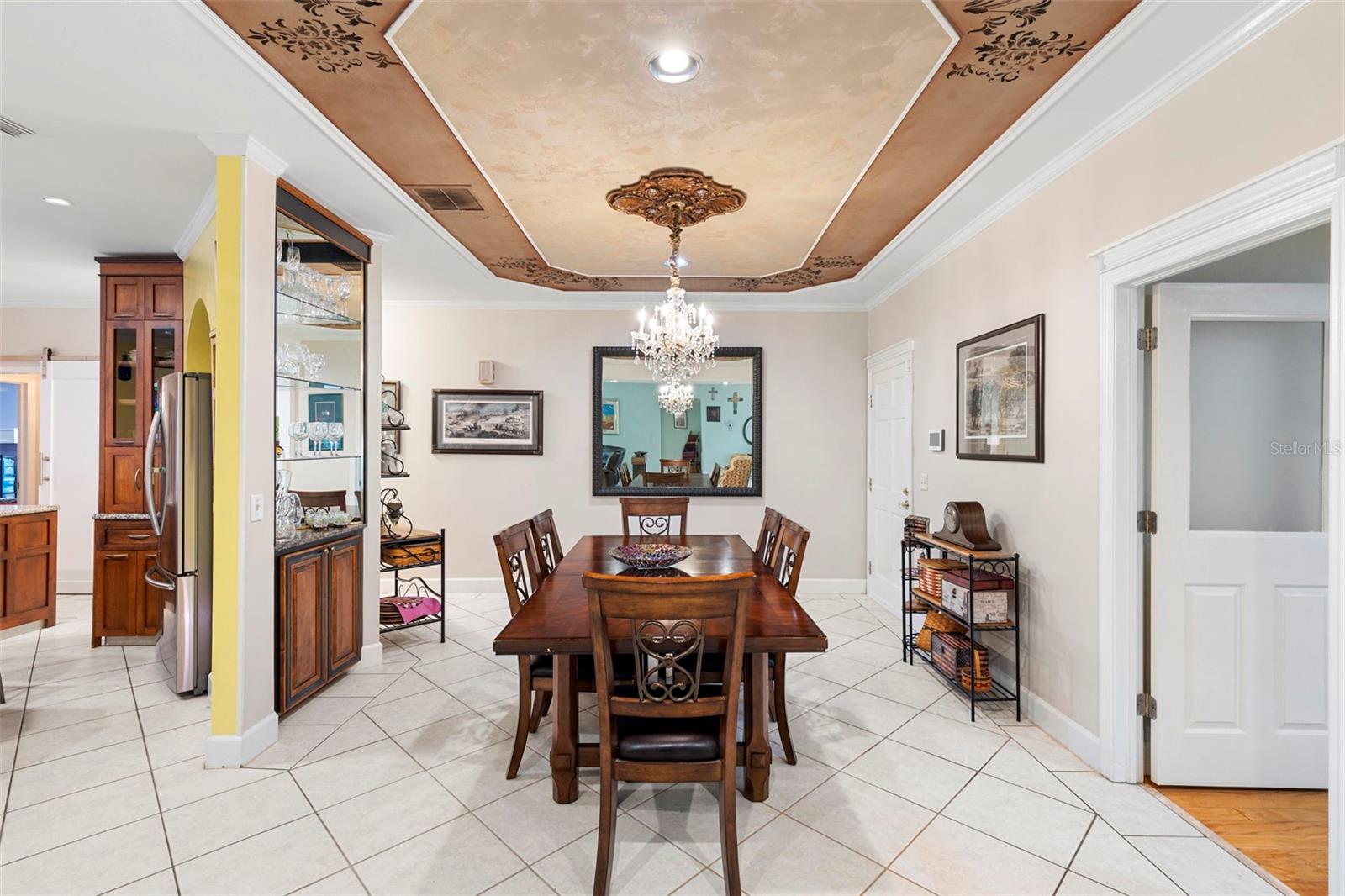 Image 14 of 71 For 11403 Queensway Drive