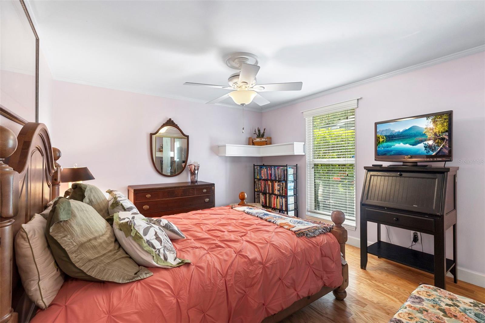 Image 34 of 71 For 11403 Queensway Drive