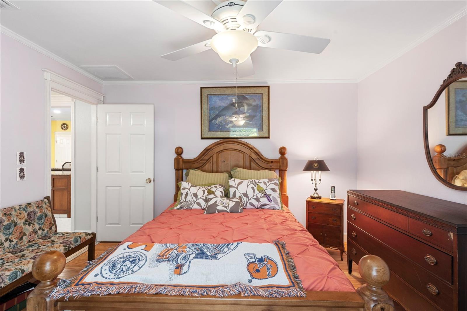 Image 35 of 71 For 11403 Queensway Drive