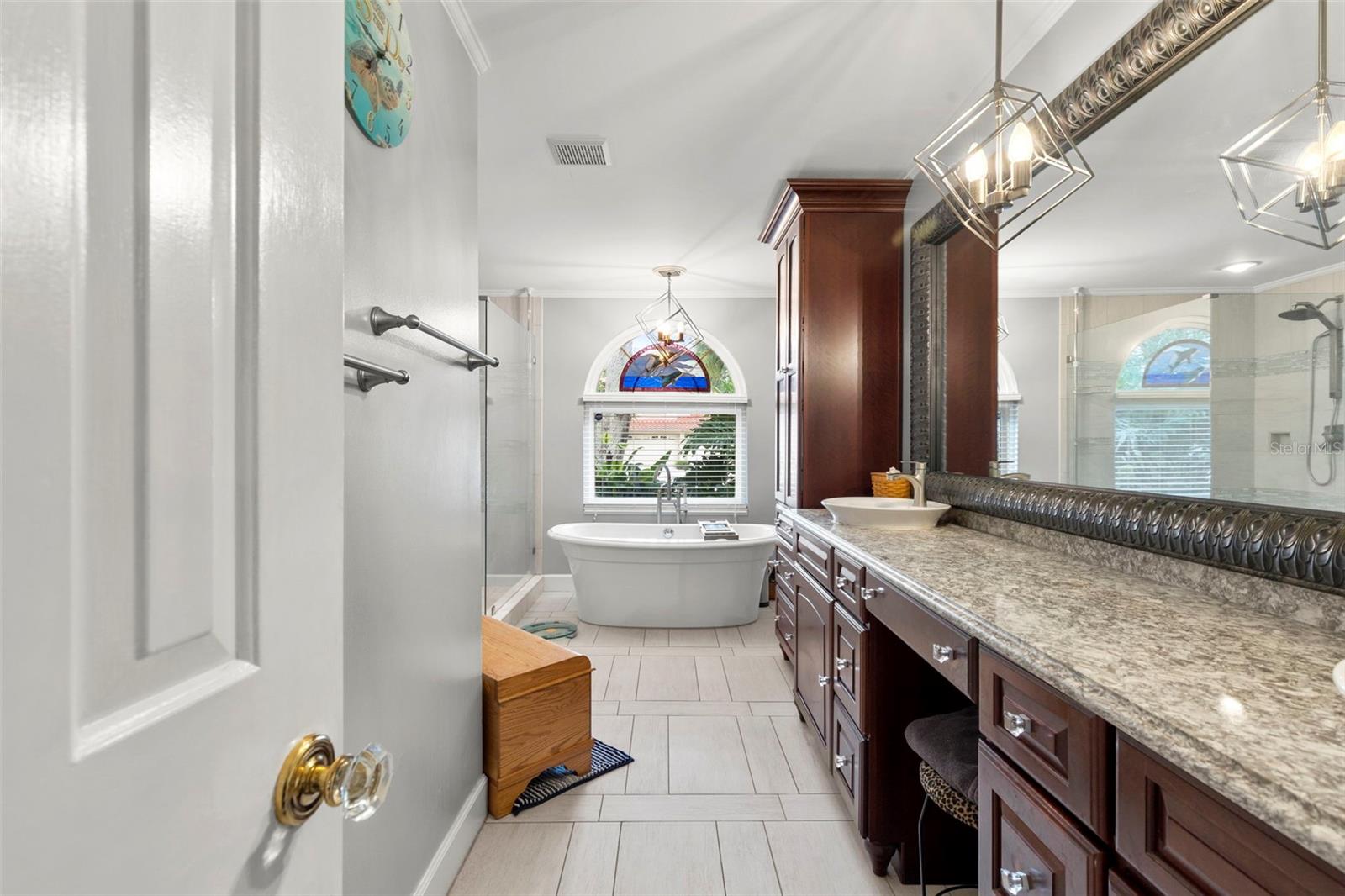 Image 45 of 71 For 11403 Queensway Drive