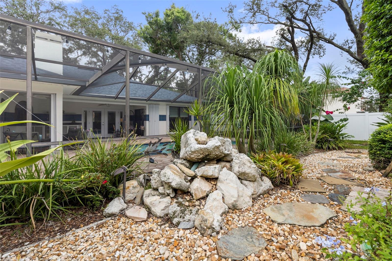 Image 64 of 71 For 11403 Queensway Drive