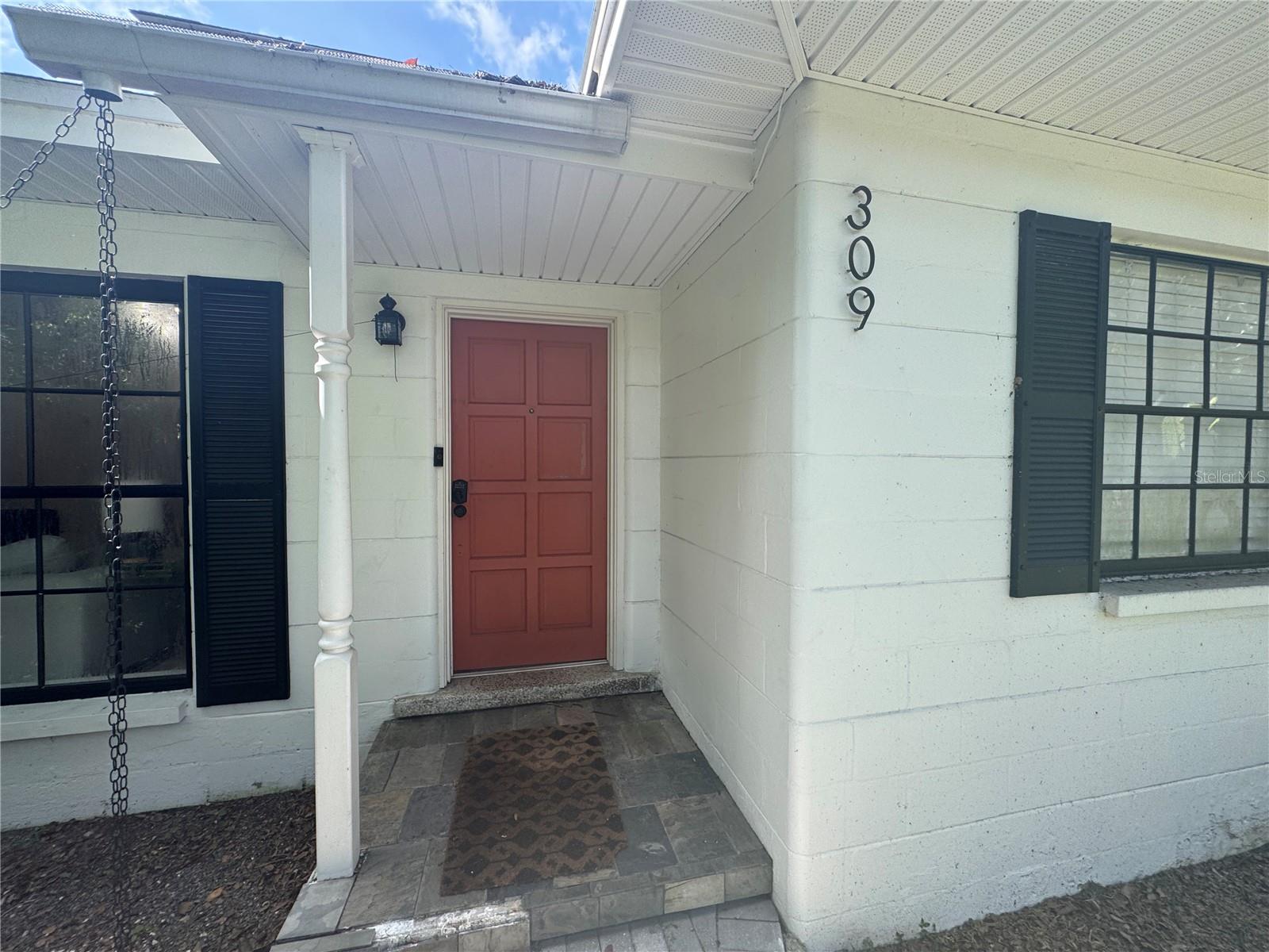 Image 2 of 36 For 309 Deer Park Avenue