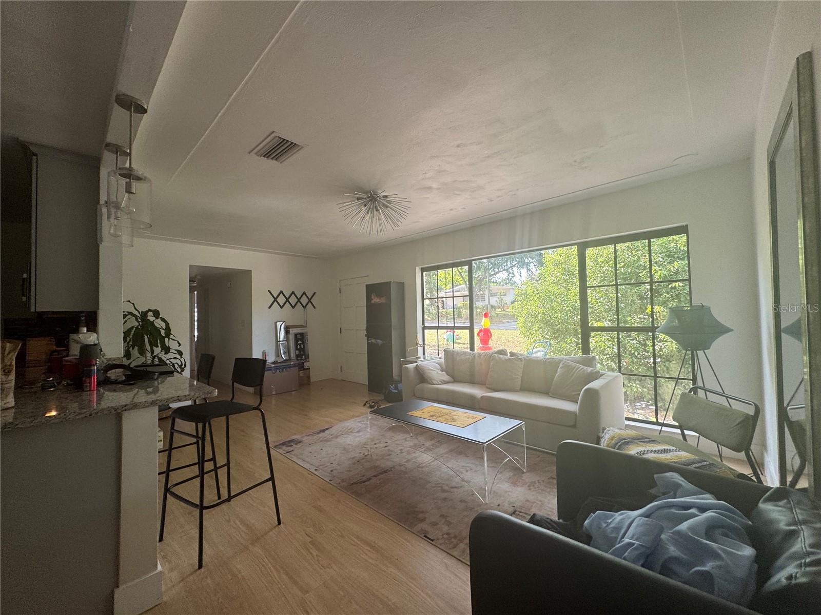 Image 6 of 36 For 309 Deer Park Avenue