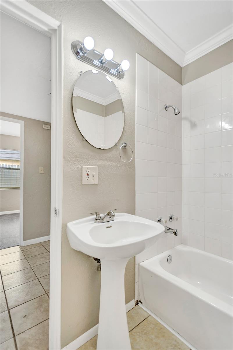 Image 16 of 29 For 6360 34th Avenue N