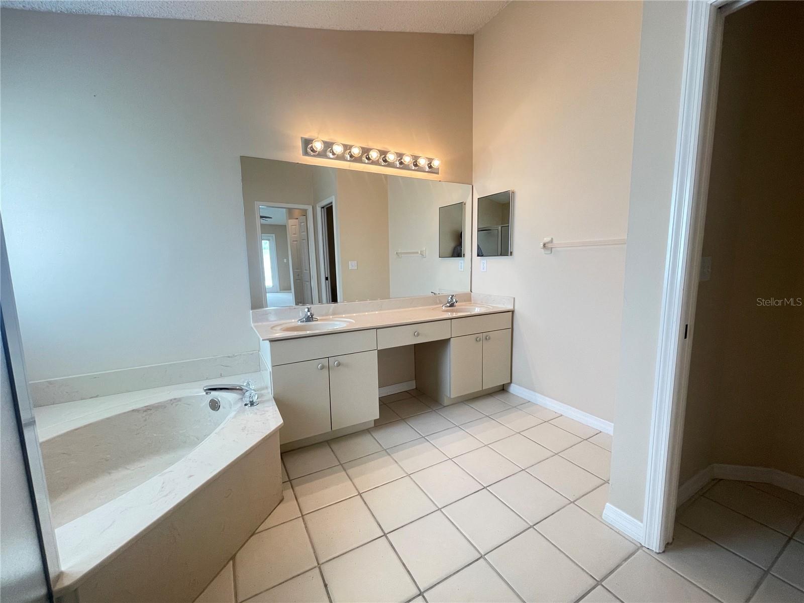 Image 26 of 38 For 2132 Del Webb Boulevard
