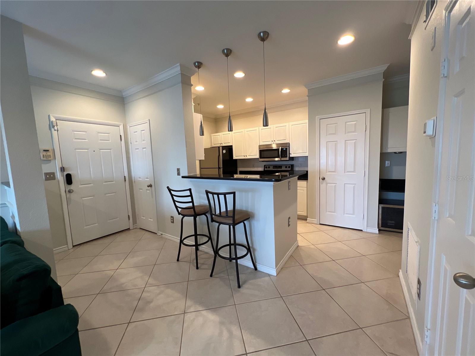 Image 10 of 33 For 4307 Bayside Village Drive 201
