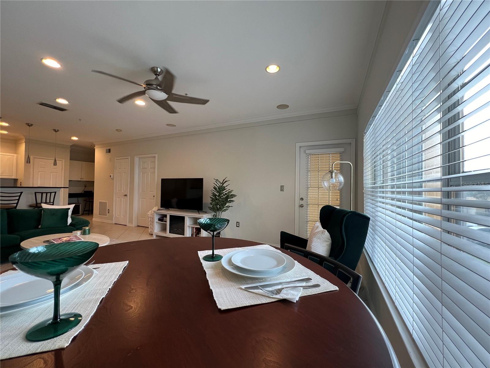 Image 7 of 33 For 4307 Bayside Village Drive 201