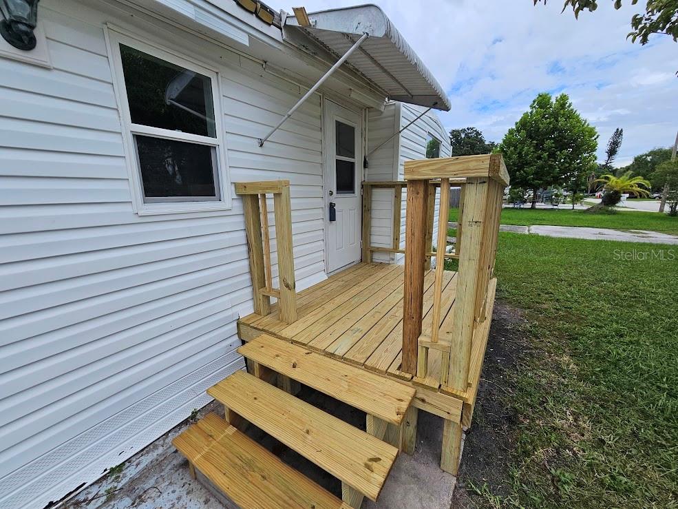 Image 18 of 28 For 6191 137th Terrace N
