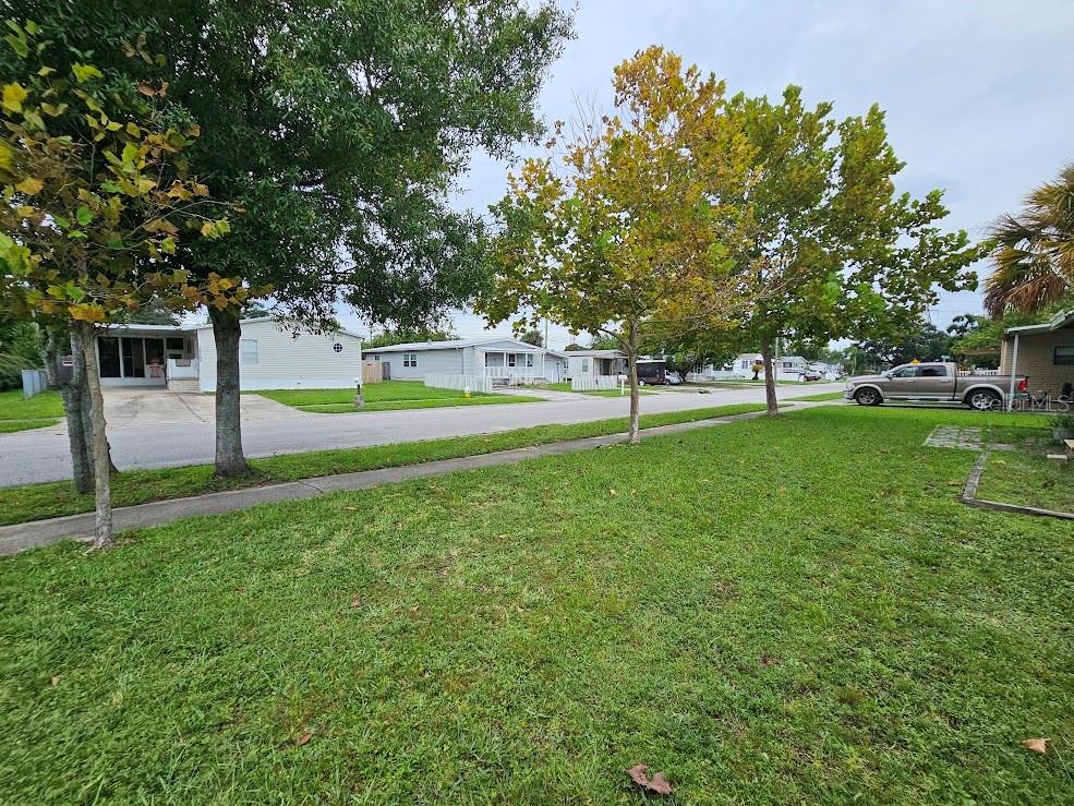 Image 27 of 28 For 6191 137th Terrace N