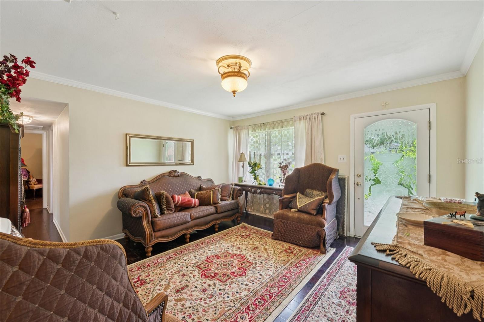 Image 2 of 23 For 1085 3rd Street N