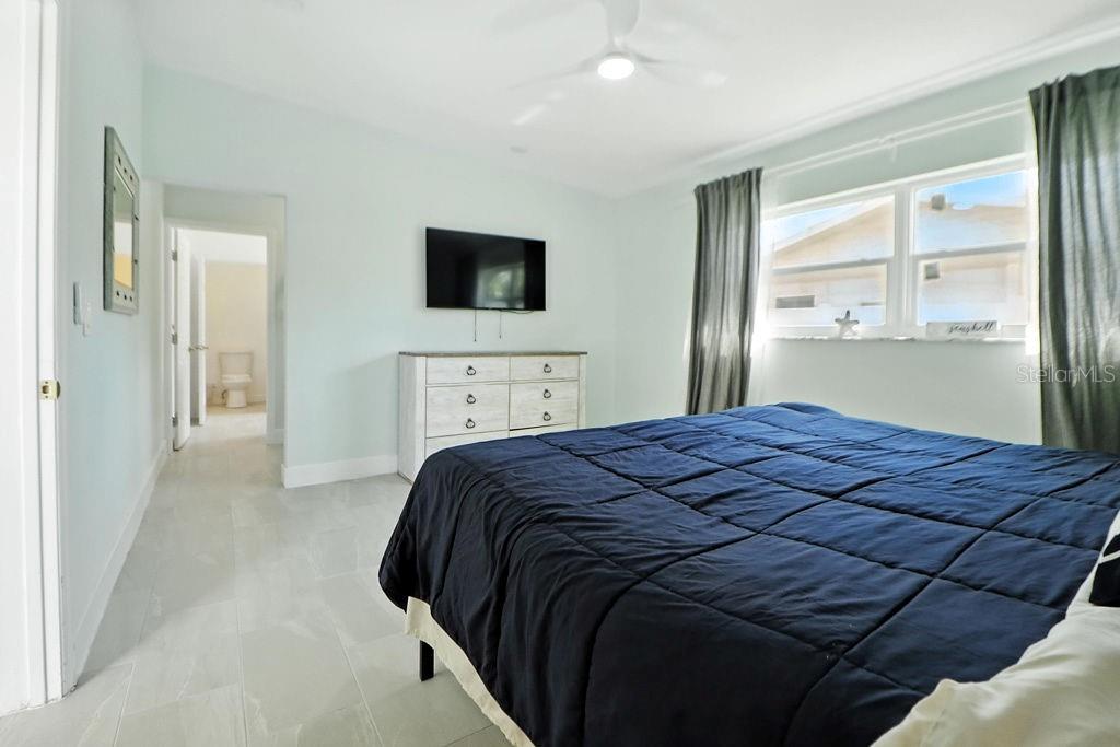Image 15 of 54 For 5048 43rd Street S