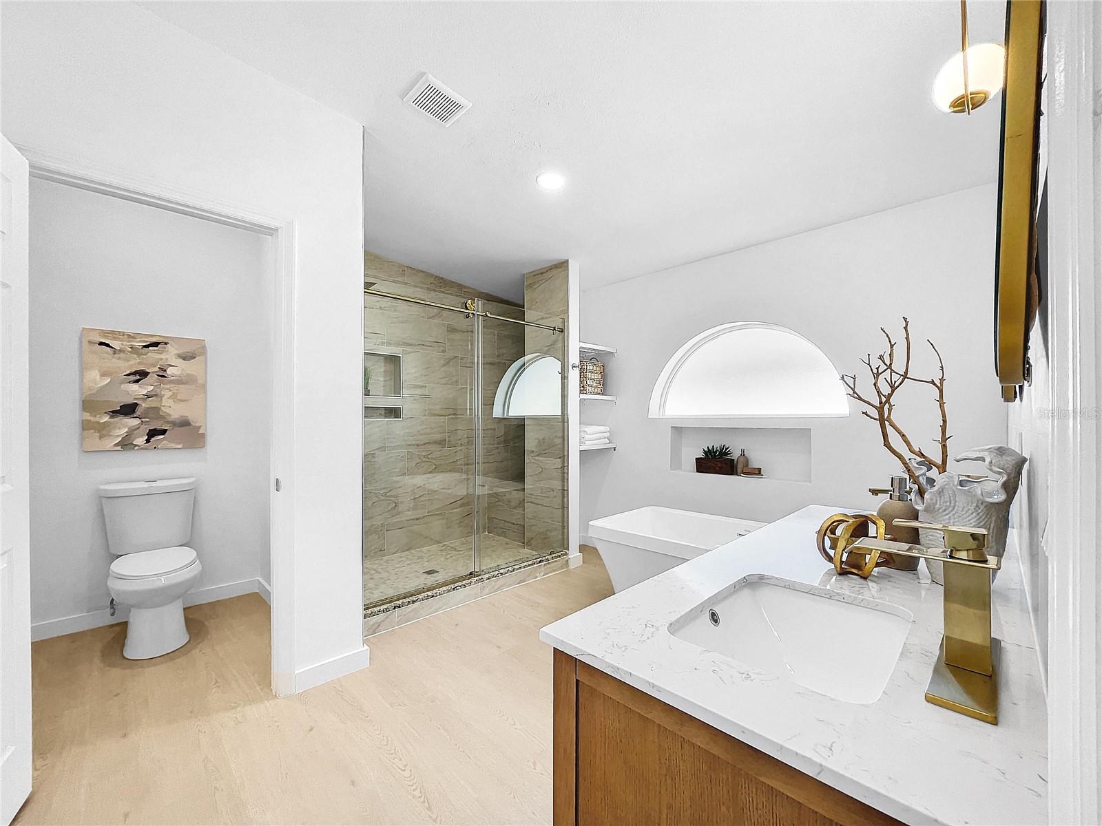 Image 22 of 54 For 5048 43rd Street S