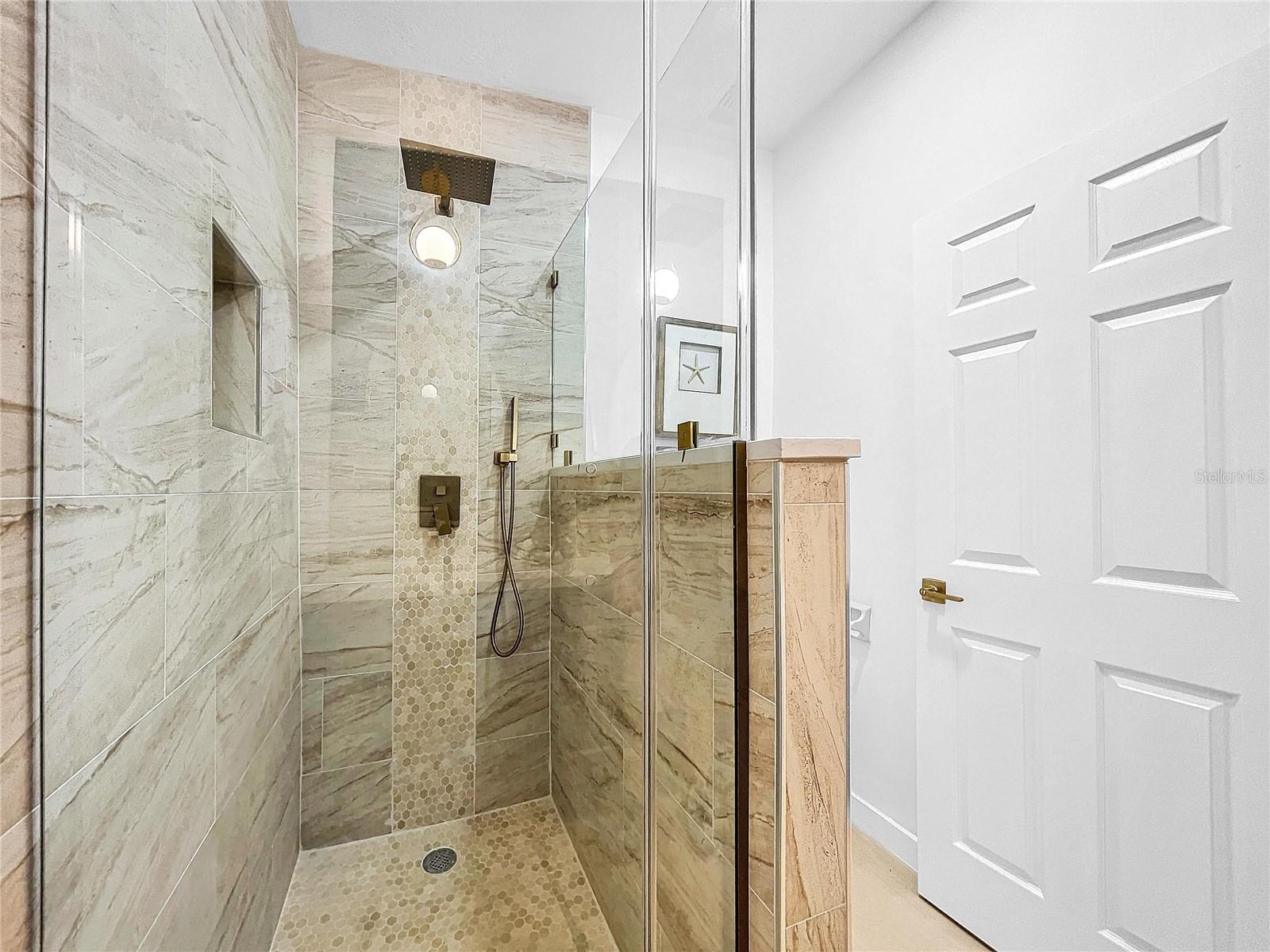 Image 33 of 54 For 5048 43rd Street S