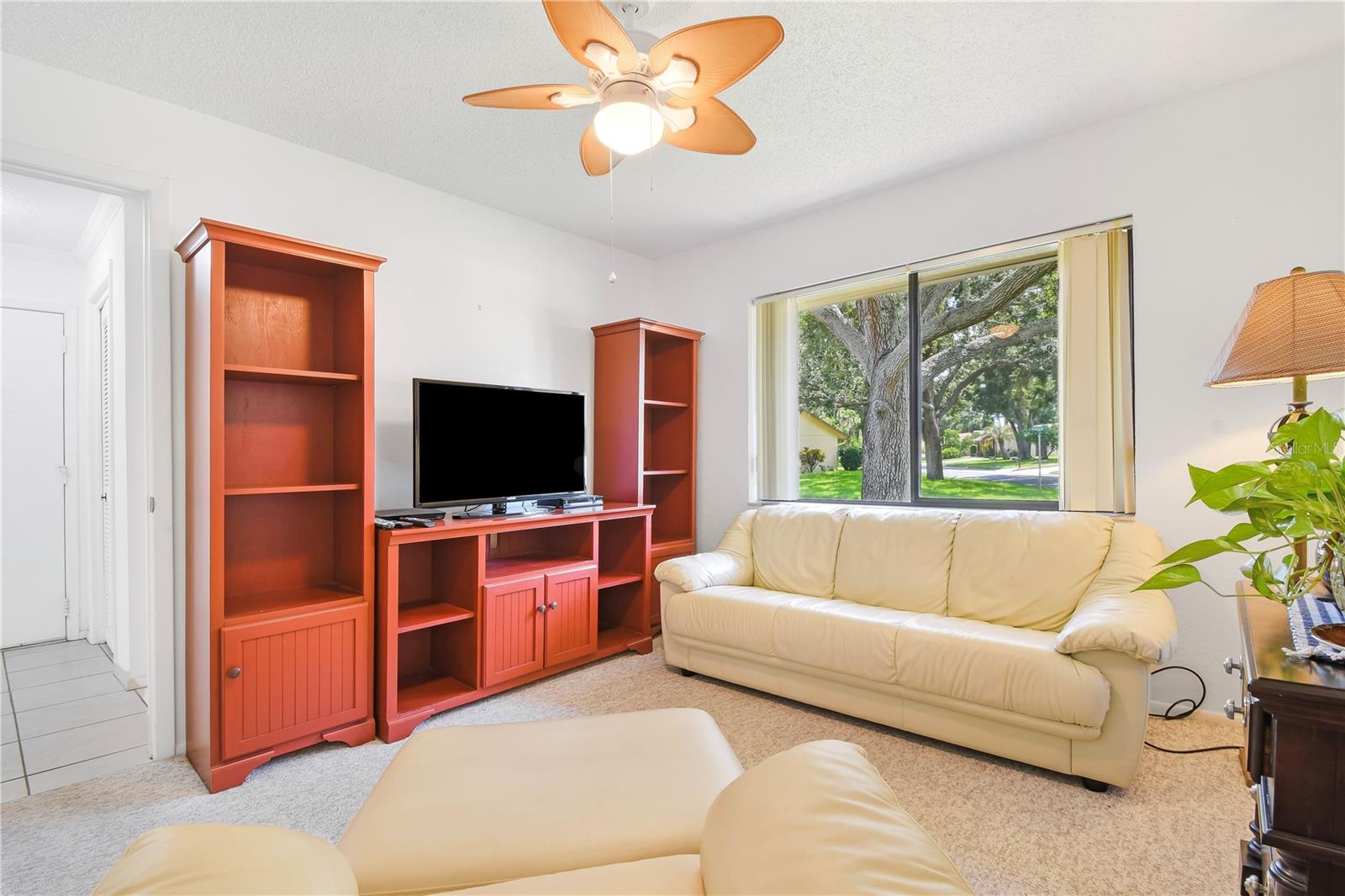 Image 15 of 30 For 2573 Oakleaf Lane 39a
