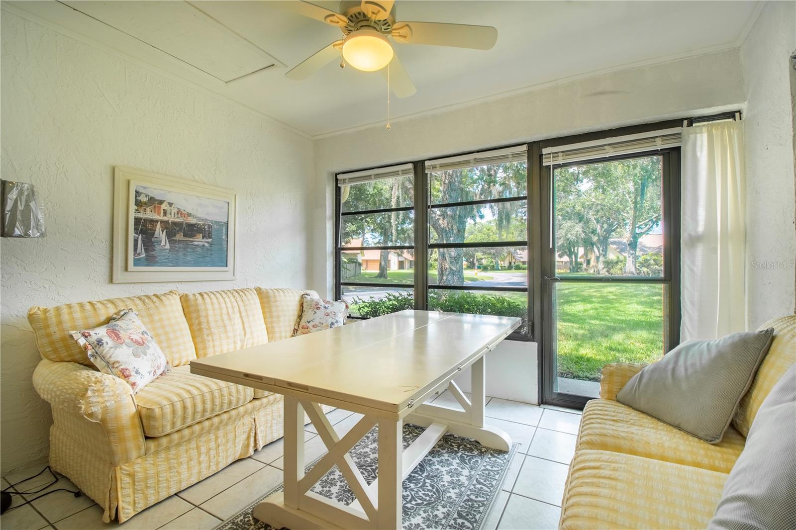 Image 16 of 30 For 2573 Oakleaf Lane 39a