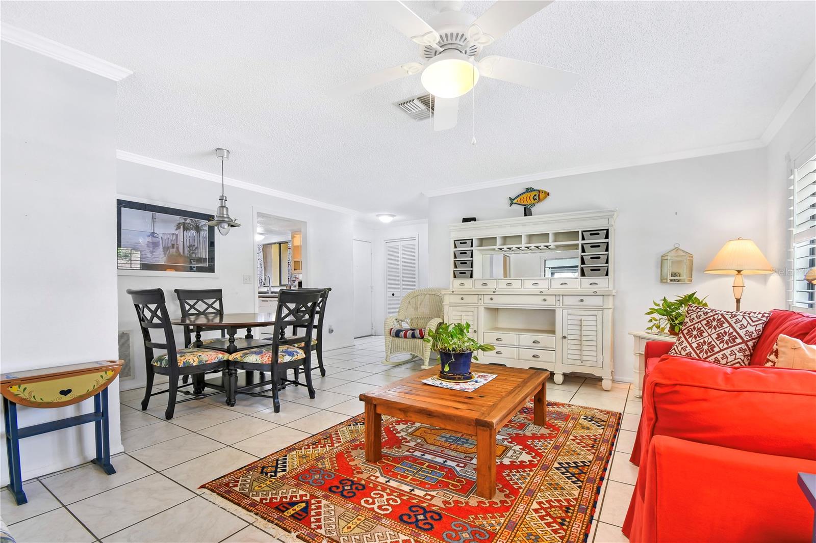 Image 3 of 30 For 2573 Oakleaf Lane 39a