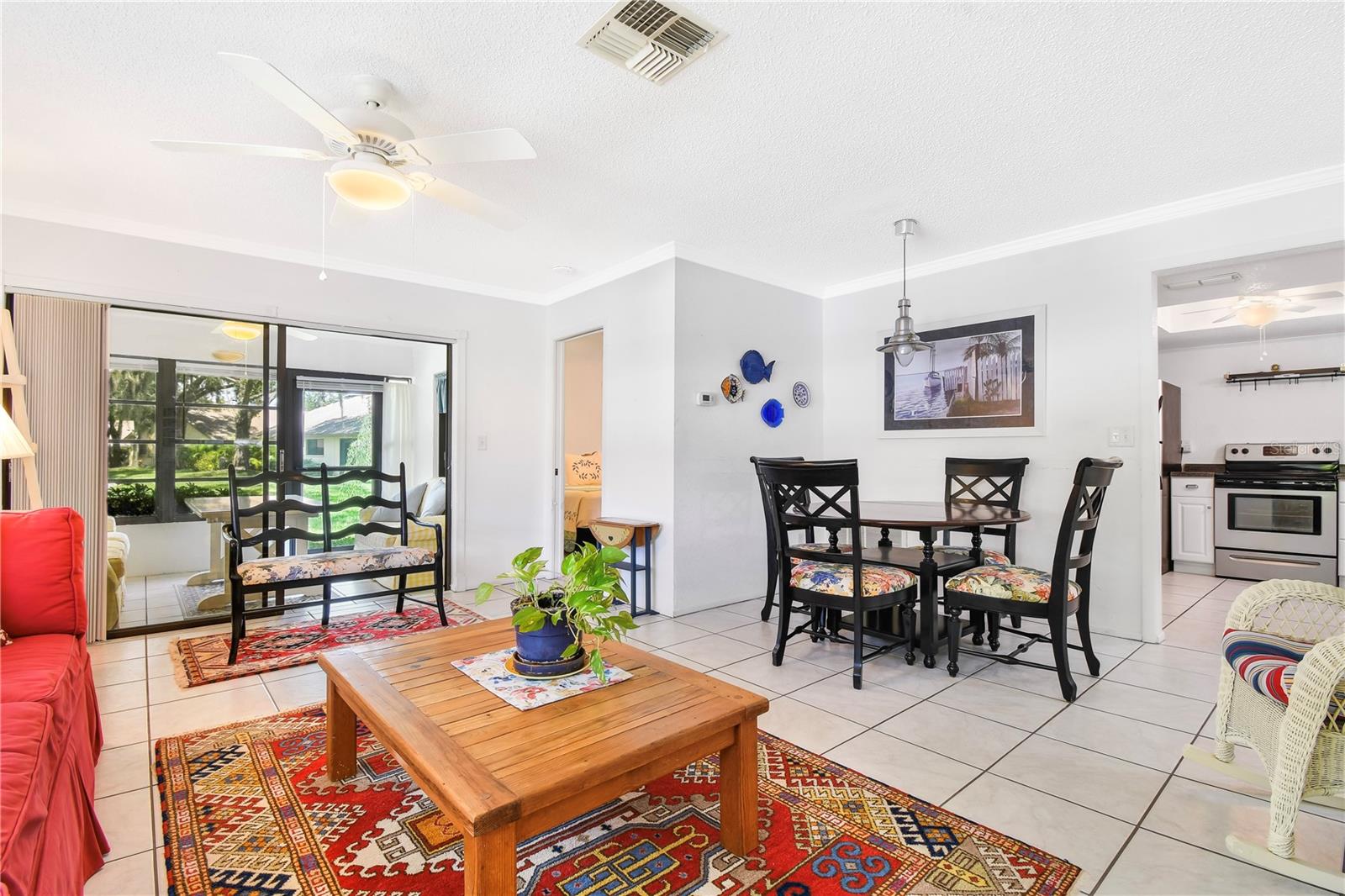 Image 5 of 30 For 2573 Oakleaf Lane 39a