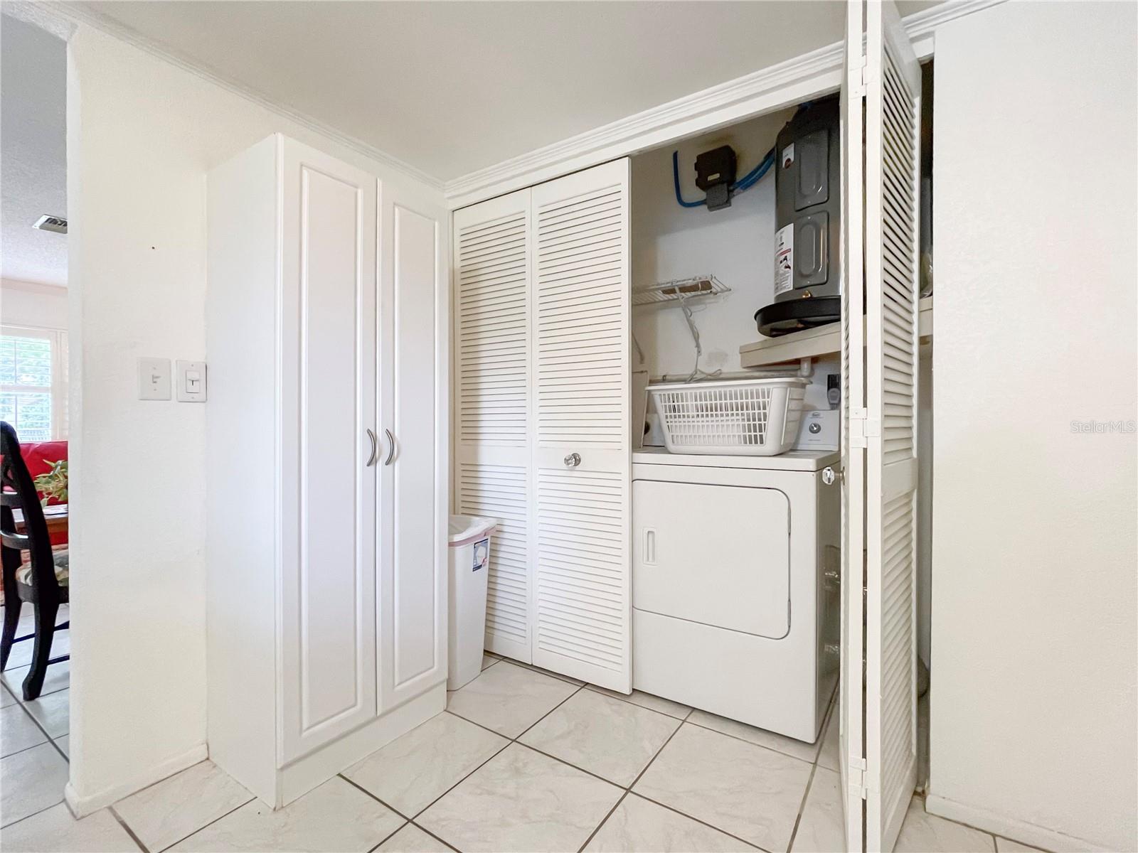 Image 9 of 30 For 2573 Oakleaf Lane 39a