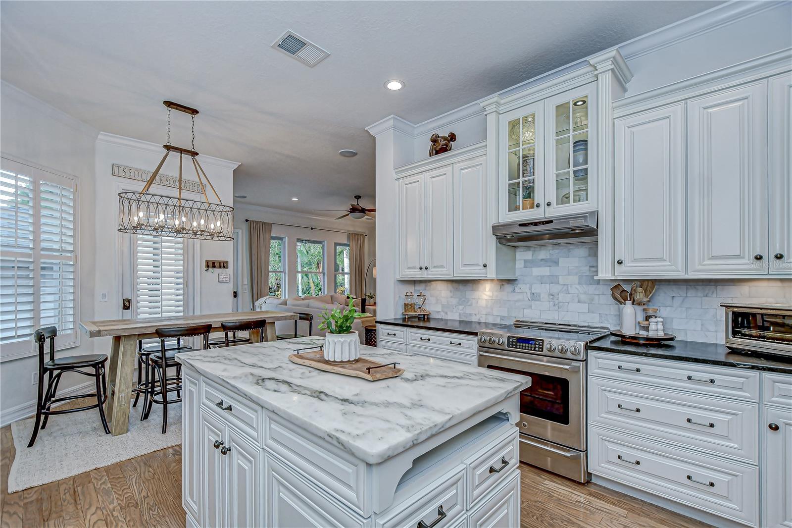 Listing photo id 19 for 10345 Green Links Drive