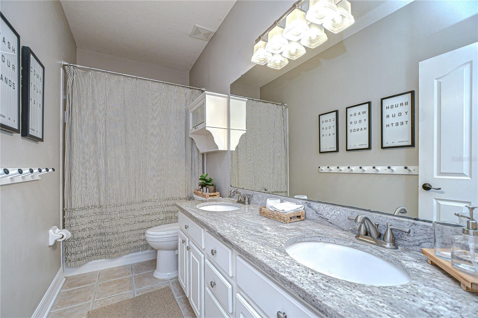 Listing photo id 51 for 10345 Green Links Drive
