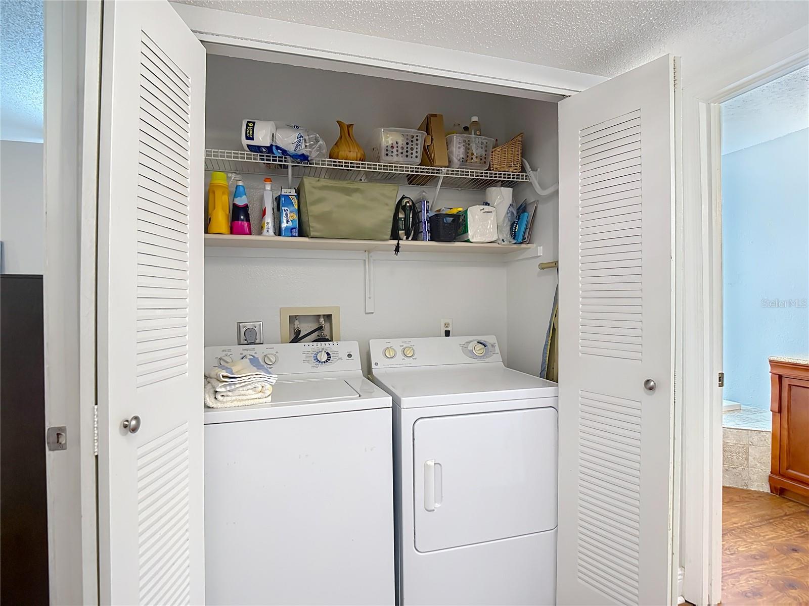 Image 10 of 32 For 9481 Highland Oak Drive 912