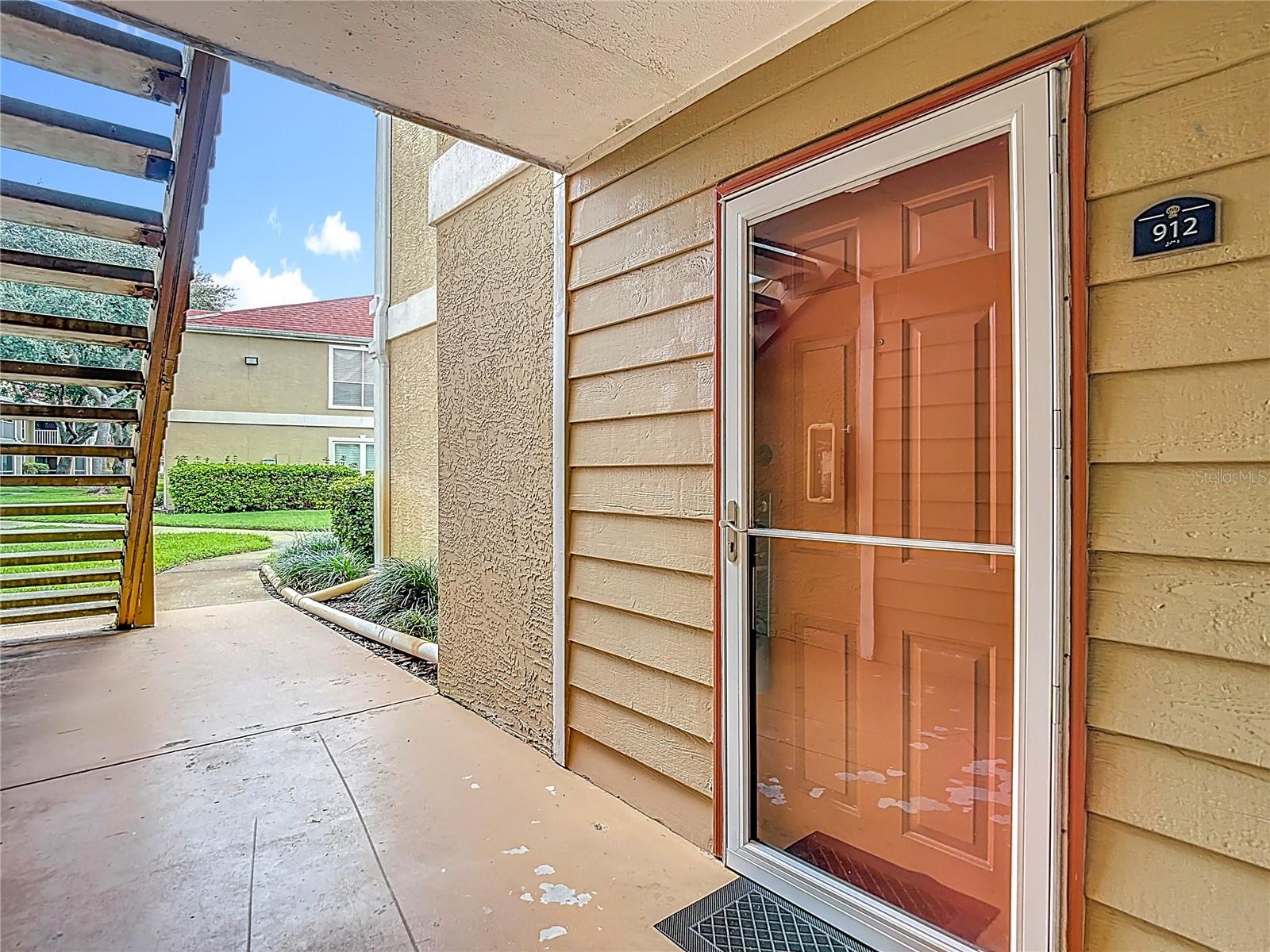 Image 13 of 32 For 9481 Highland Oak Drive 912