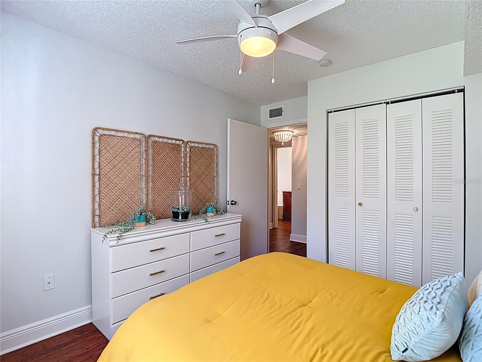 Image 25 of 32 For 9481 Highland Oak Drive 912