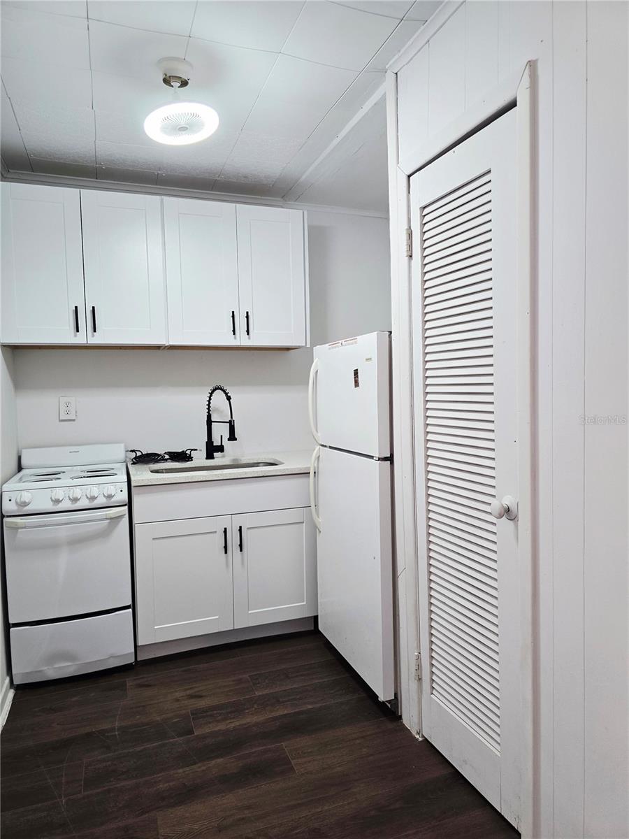 Image 5 of 13 For 1300 77th Avenue N