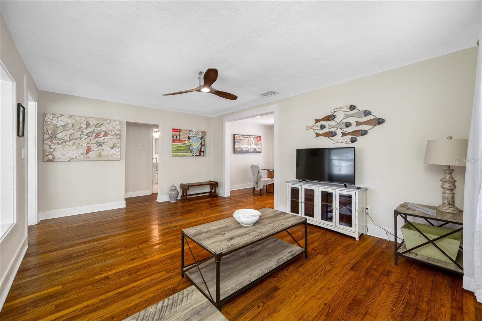 Image 11 of 52 For 3466 6th Avenue N