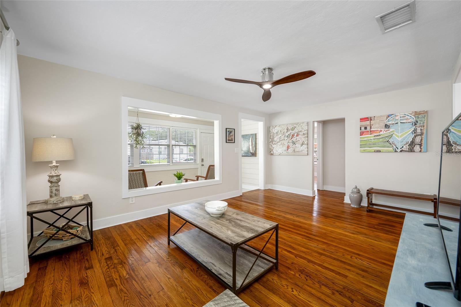 Image 13 of 52 For 3466 6th Avenue N