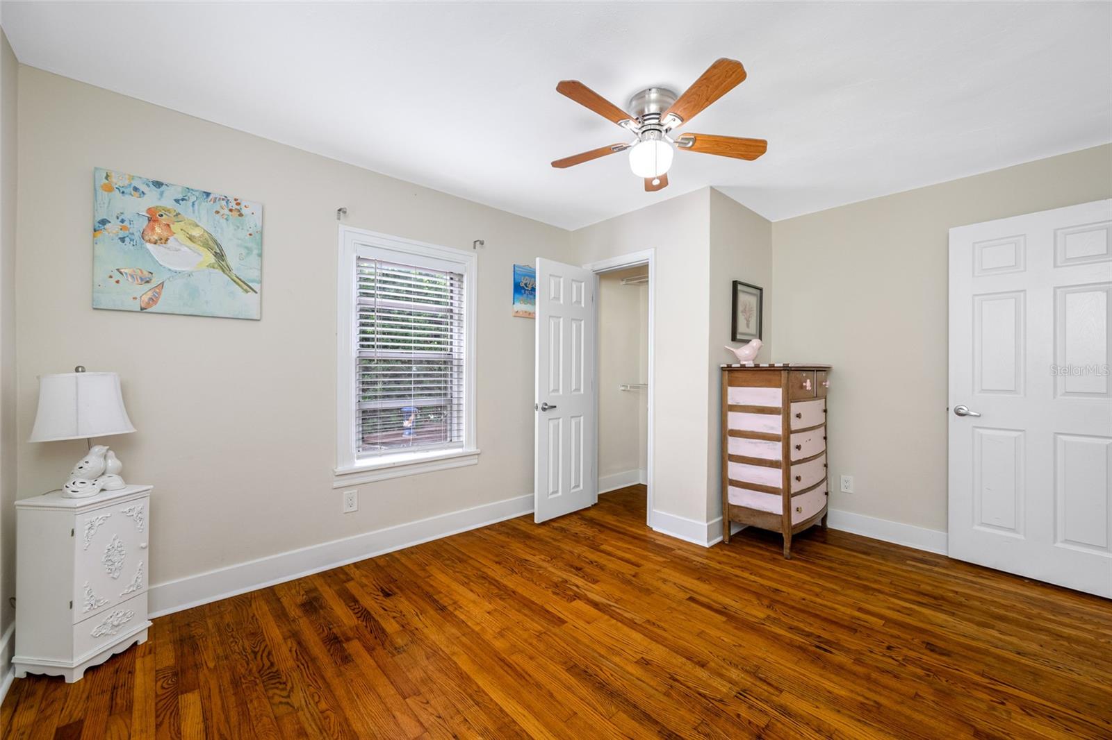 Image 33 of 52 For 3466 6th Avenue N