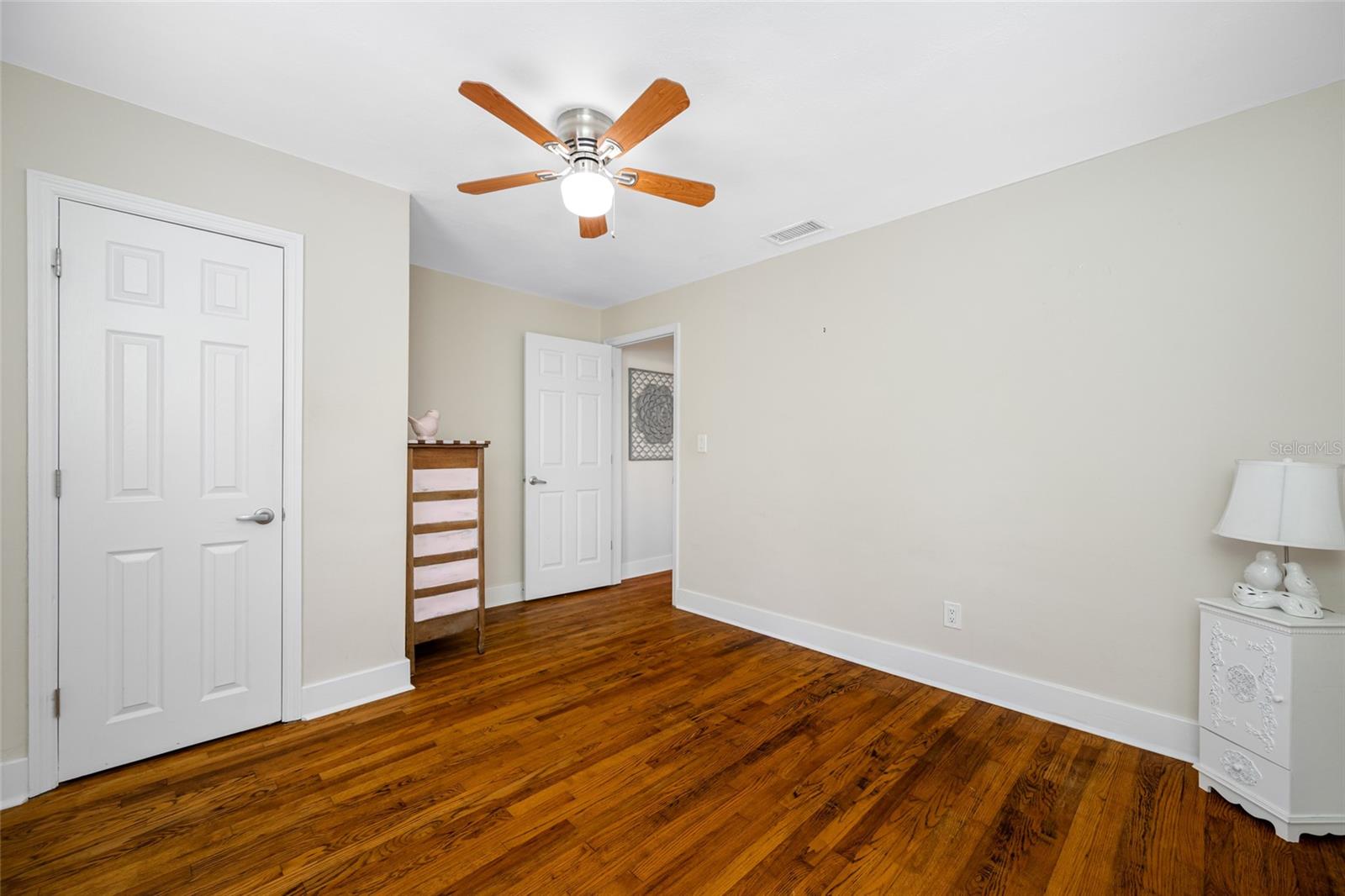 Image 34 of 52 For 3466 6th Avenue N