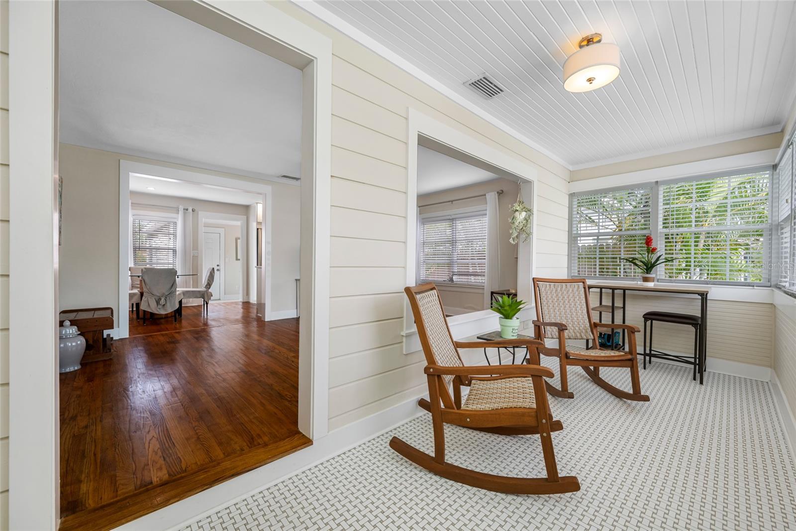 Image 9 of 52 For 3466 6th Avenue N