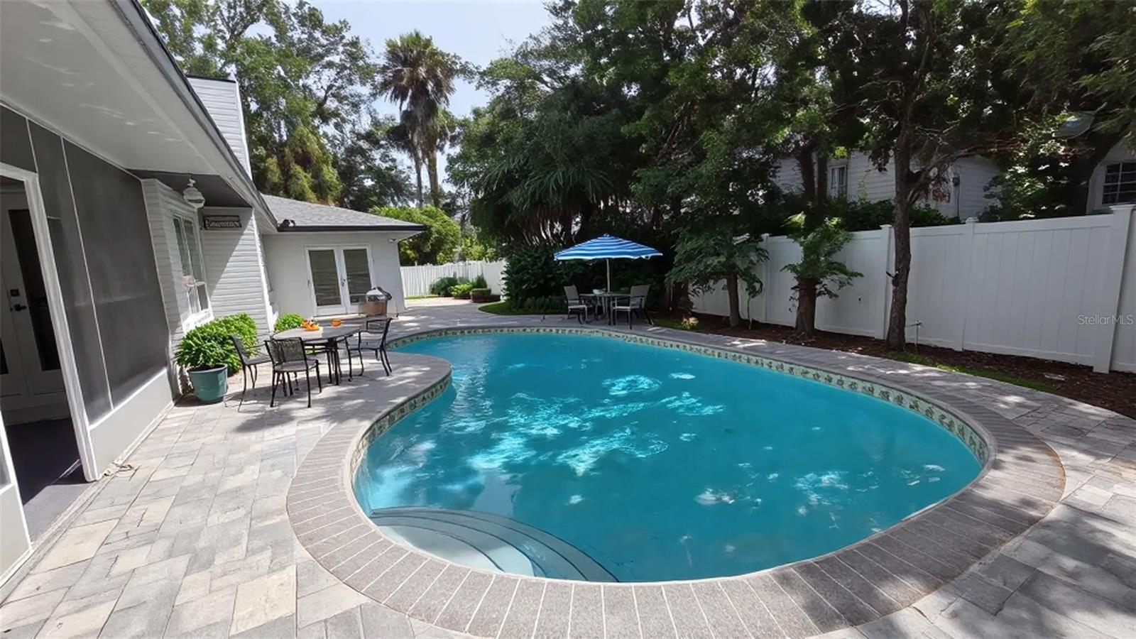 Image 13 of 15 For 4820 San Miguel Street