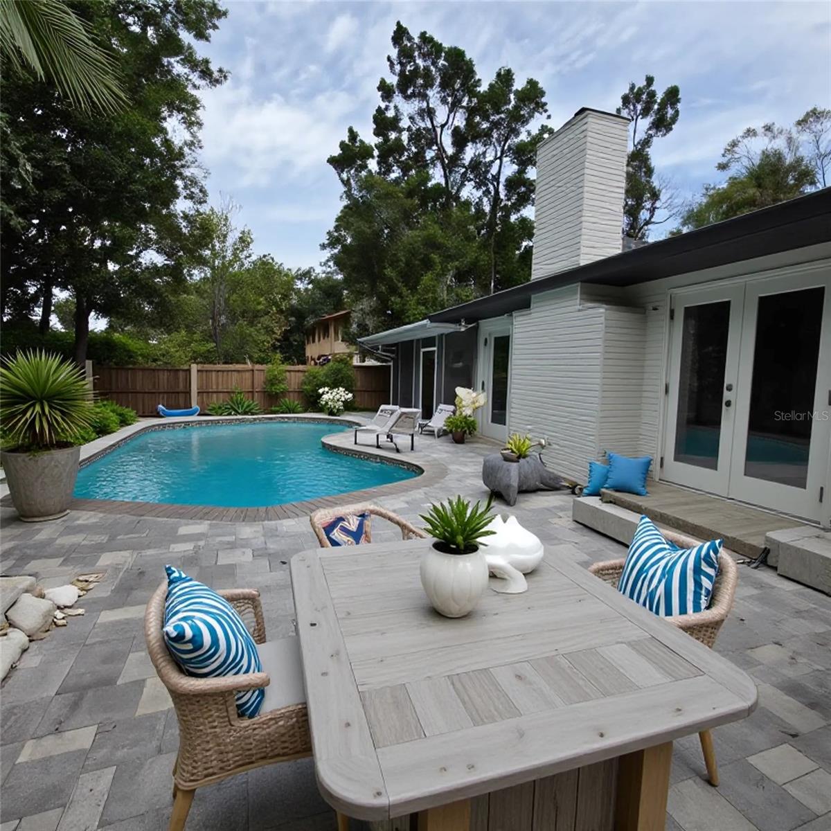 Image 14 of 15 For 4820 San Miguel Street