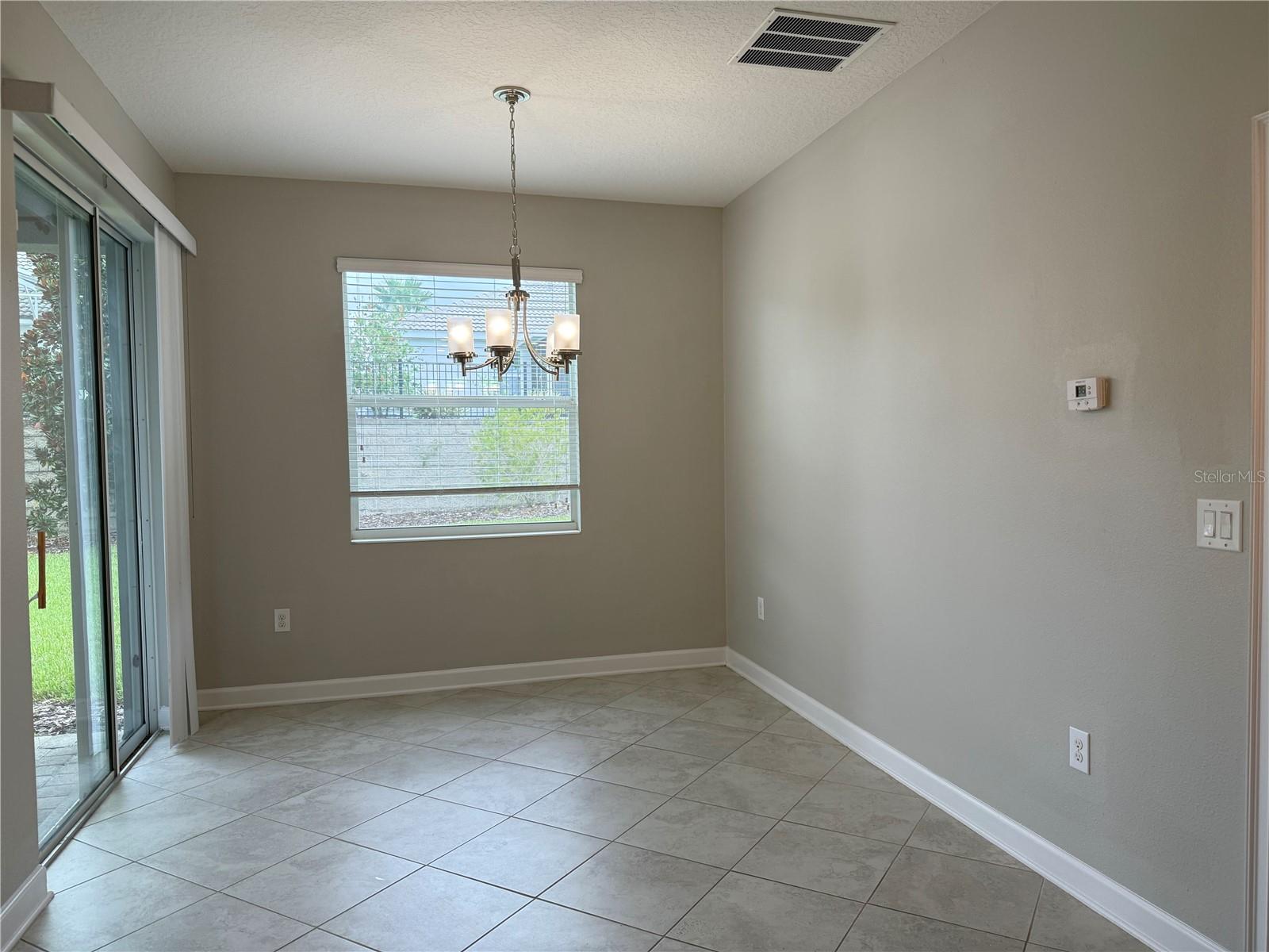 Image 7 of 19 For 1444 Bunker Drive