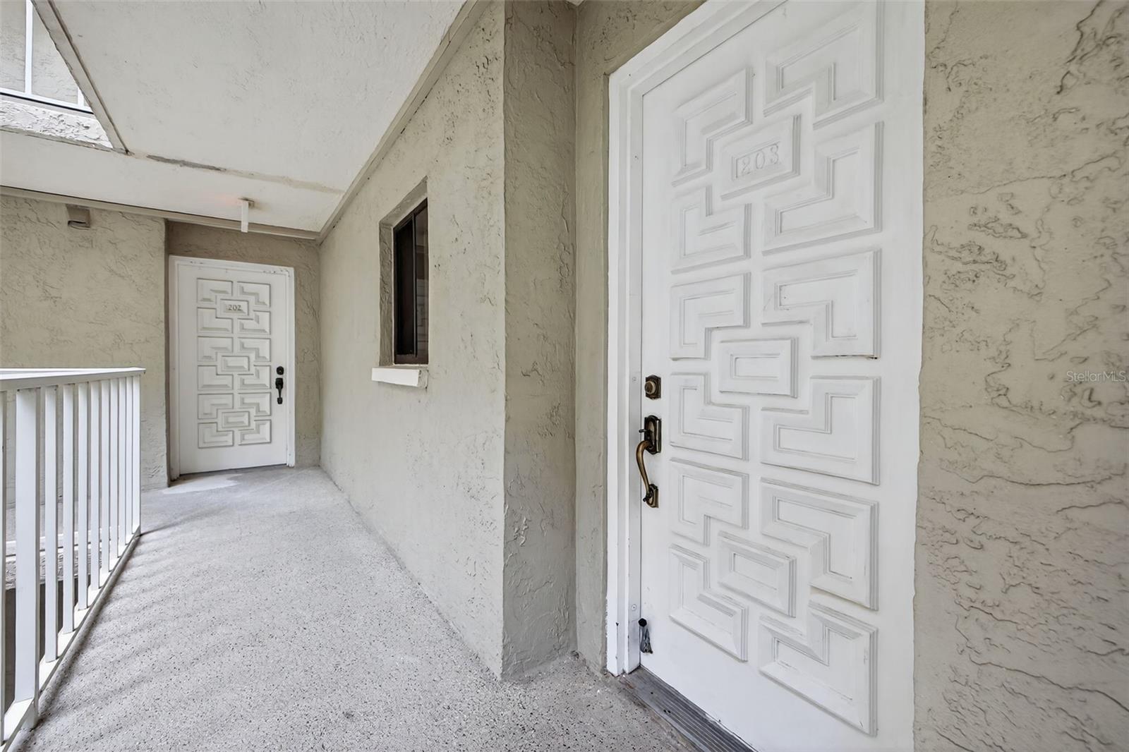 Image 31 of 43 For 500 Osceola Avenue 203