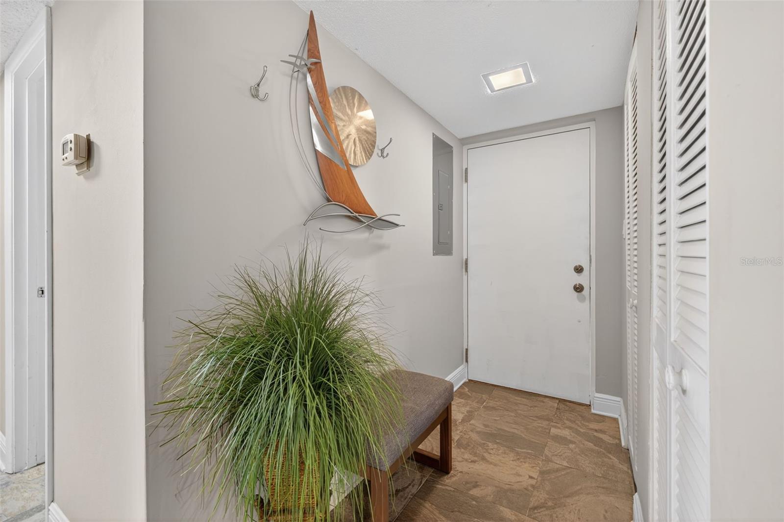 Image 4 of 43 For 500 Osceola Avenue 203