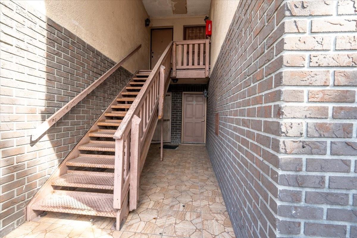 Image 3 of 35 For 302 Whitehall Court 112