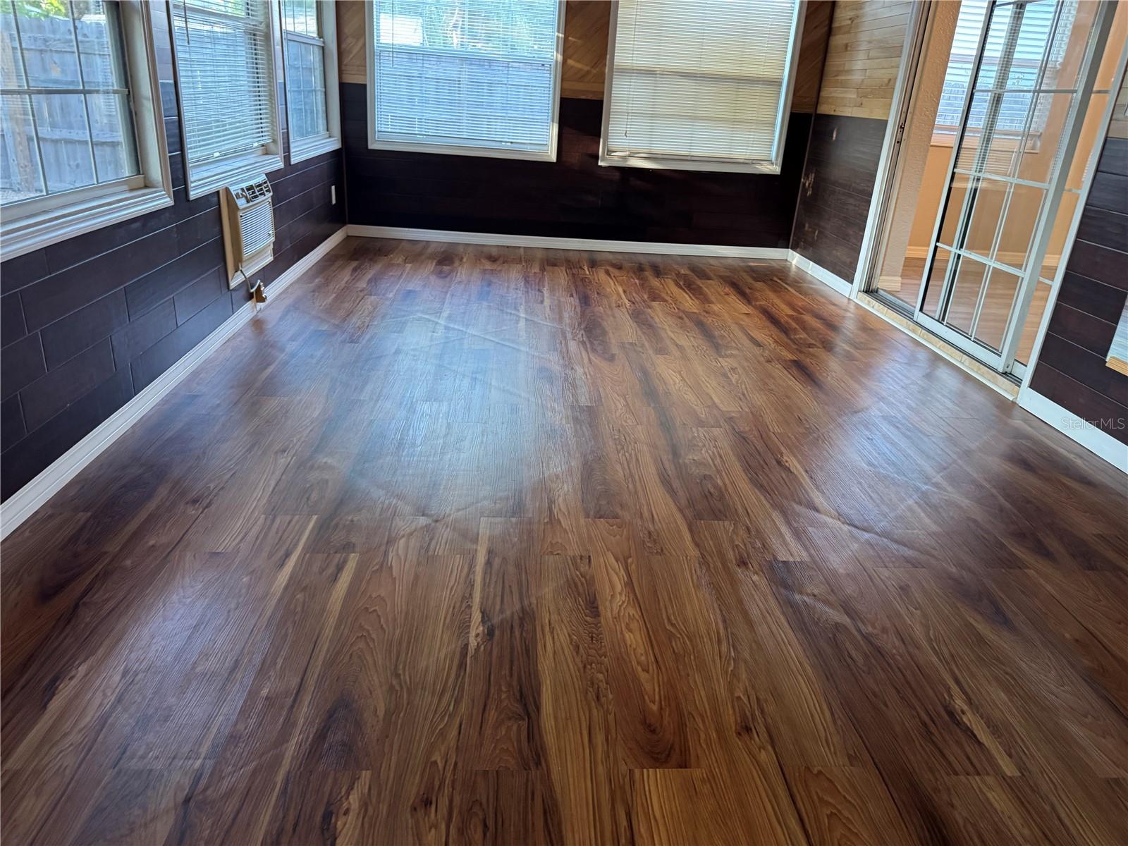 Image 12 of 18 For 4678 70th Street N