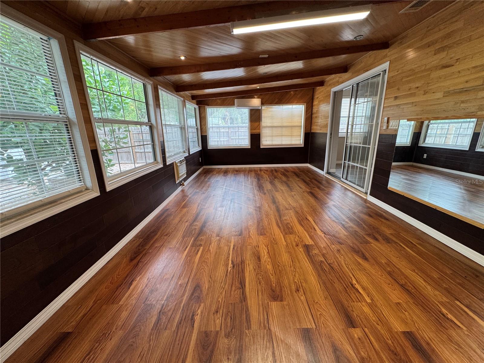 Image 21 of 40 For 4678 70th Street N