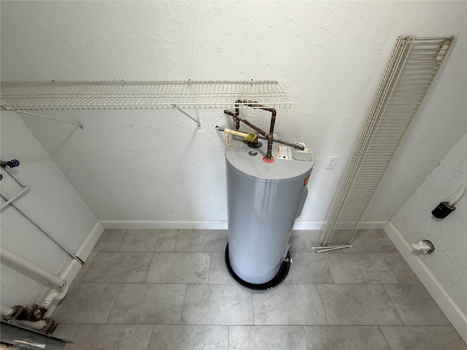 Image 19 of 23 For 5431 82nd Avenue N